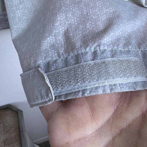 THE NORTH FACE 'Cloud Venture' Pack-Away Gray Rain Jacket / Size Women's Small - Picture 3 of 13